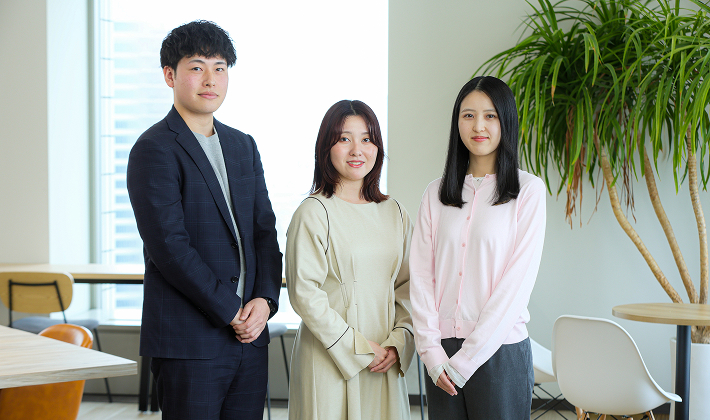 採用情報