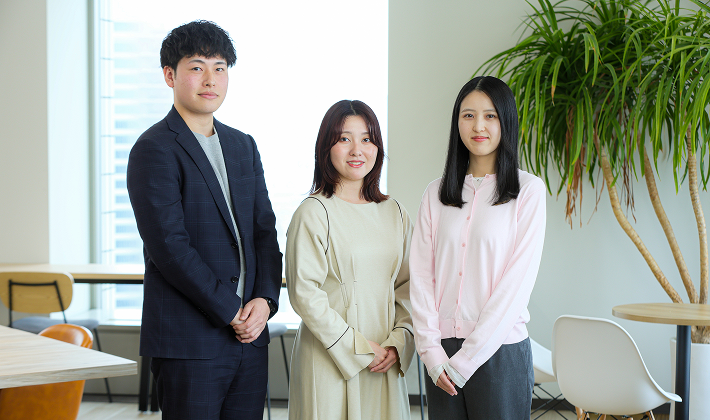 採用情報